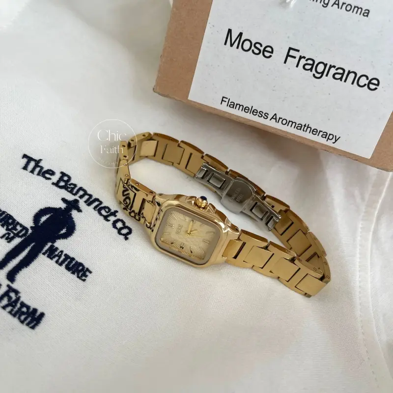 Minimalist Gold Square Face Women's Watch Emerald Green Dial Ladies Watch