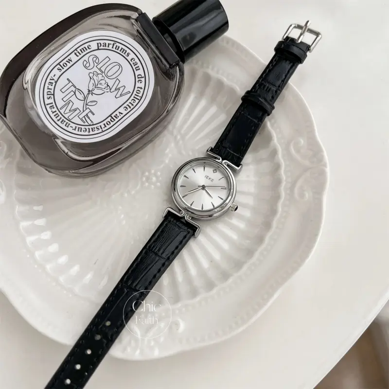 Classic Small Face Round Dial Women's Watch Black Genuine Leather Strap Ladies Watch