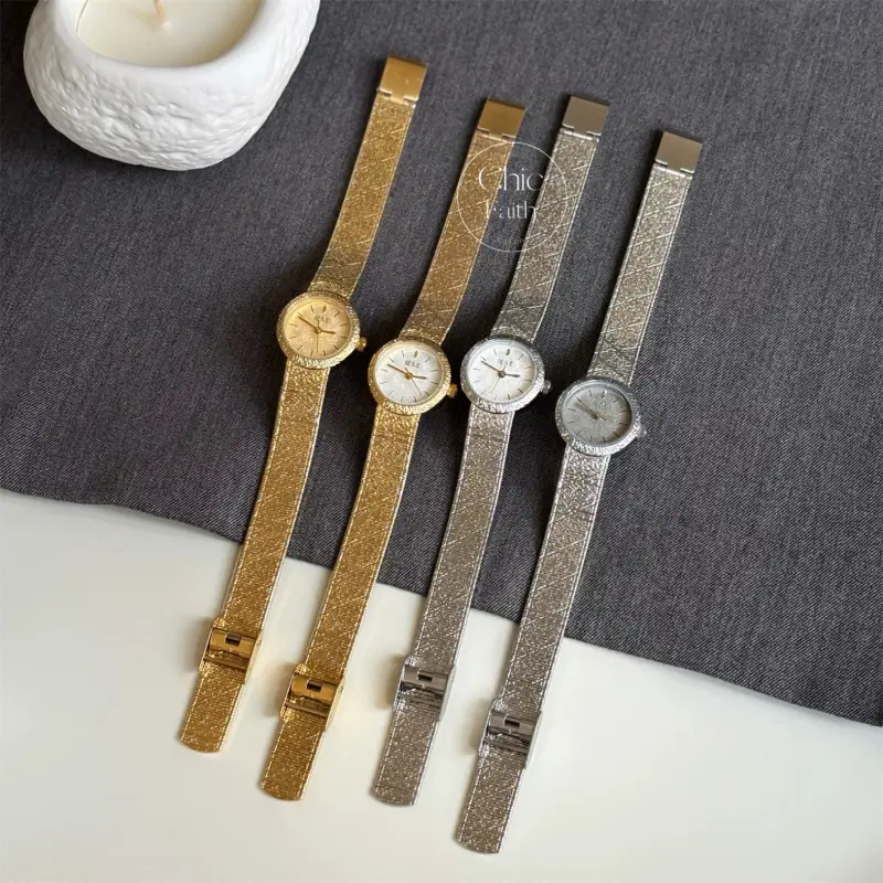 Vintage-Inspired Gold/Silver Round Dial Ladies Watch Classic Small Face Watch