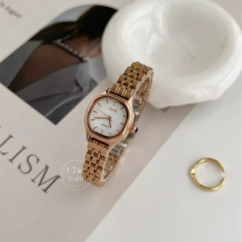 Vintage-Inspired Emerland Green Dial Gold/Silver Bracelet Women's Watch