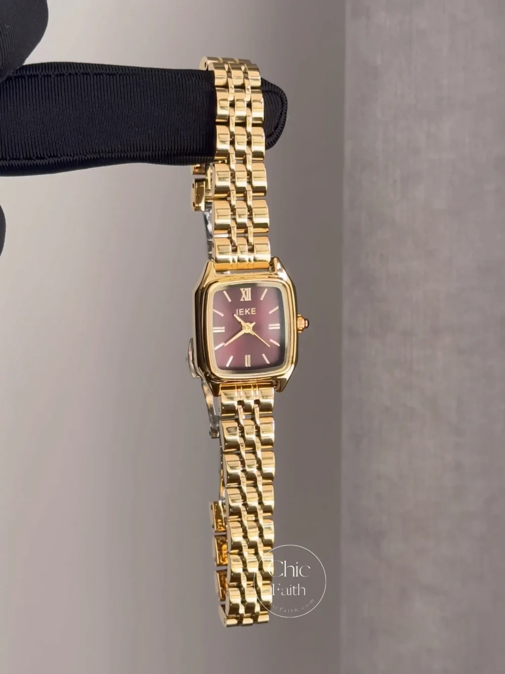 Burgundy Red Square Face Stainless Steel Gold Bracelet Watch for Women