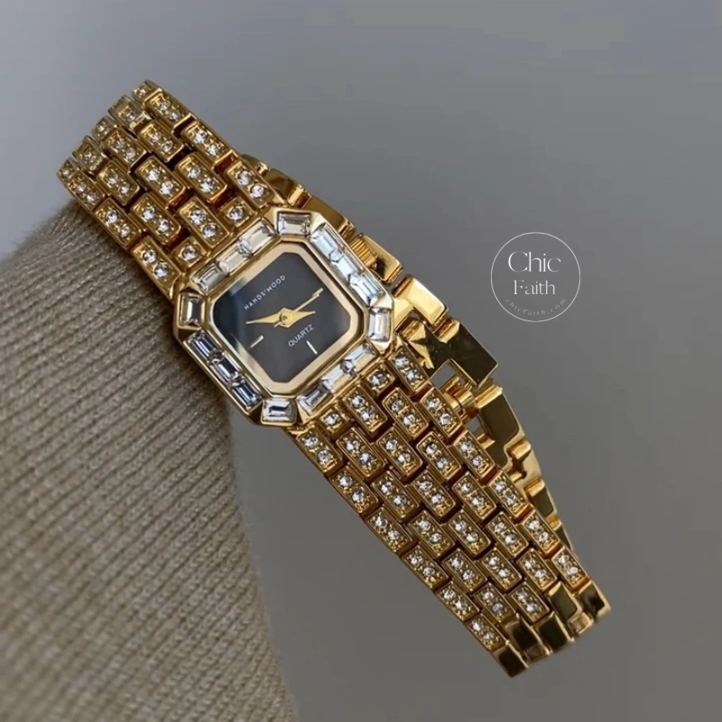 Old Money Gold Small Face Sparkling Bracelet Rhinestone Women's Watch