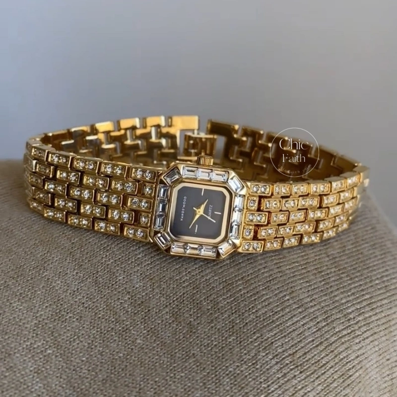 Old Money Gold Small Face Sparkling Bracelet Rhinestone Women's Watch