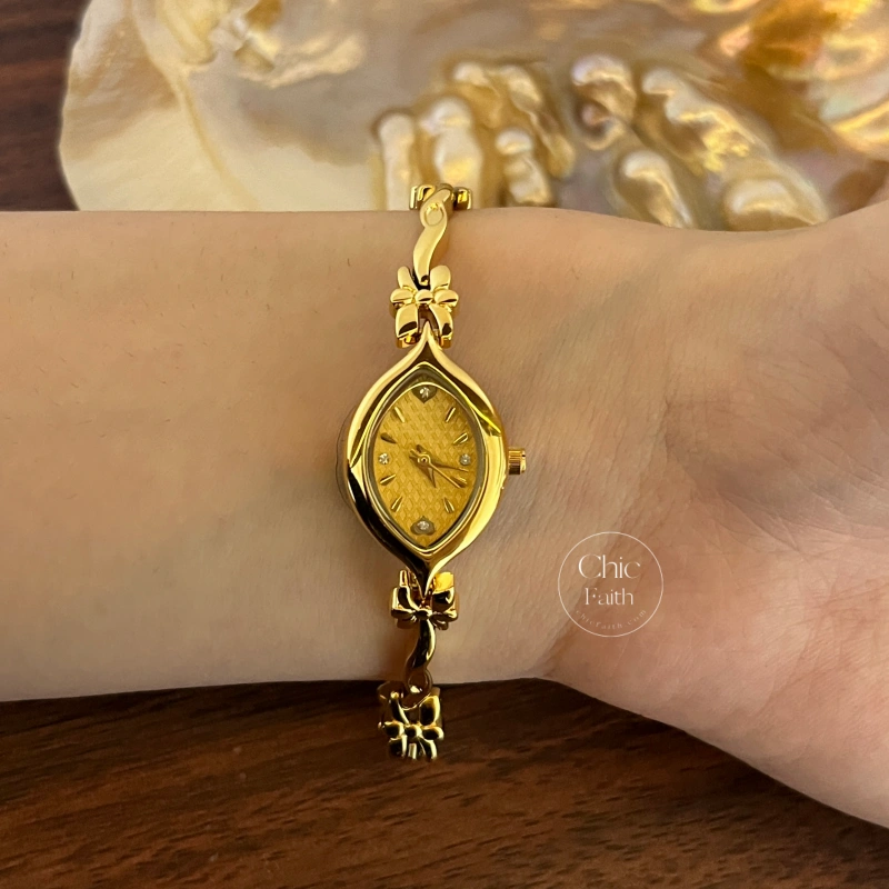 Chic Gold/White Marquise Dial Floral Twist Bracelet Women‘s Watch