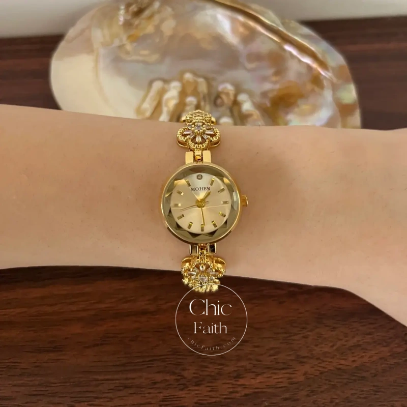ChicFaith Gold Round Clover Crystal Bracelet Women‘s Watch