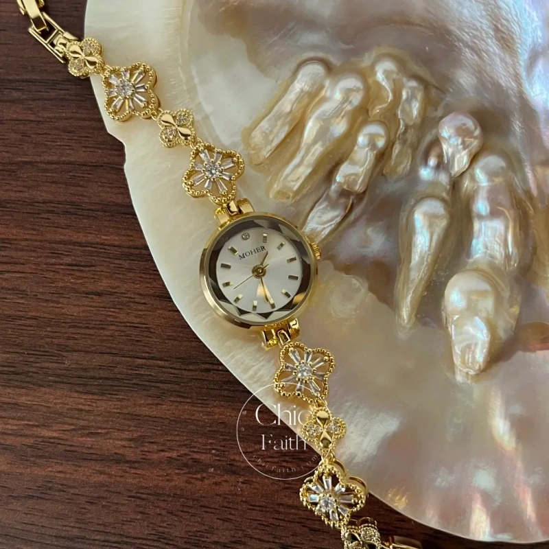 ChicFaith Gold Round Clover Crystal Bracelet Women‘s Watch