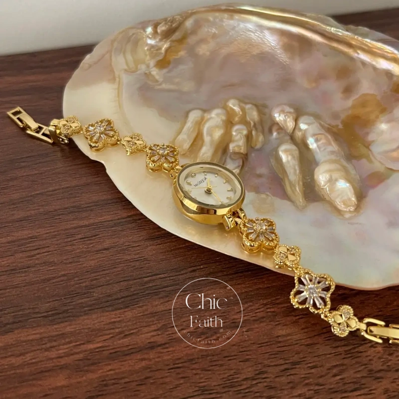ChicFaith Gold Round Clover Crystal Bracelet Women‘s Watch